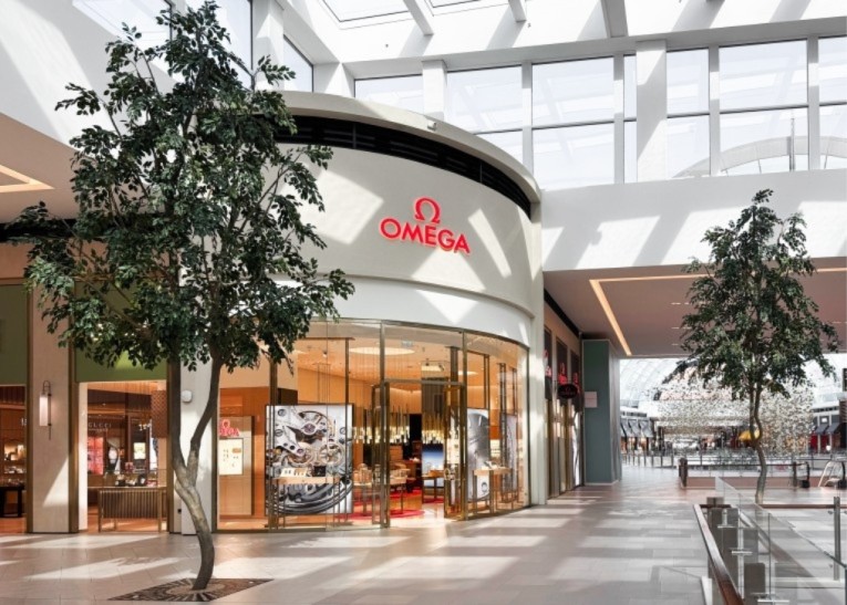 des ficus artificiels au Dubai Mall