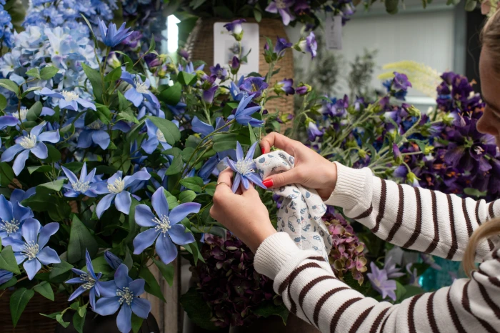 how to clean artificial flowers