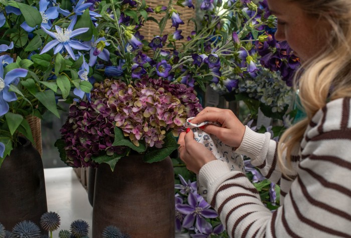 artificial hydrangea