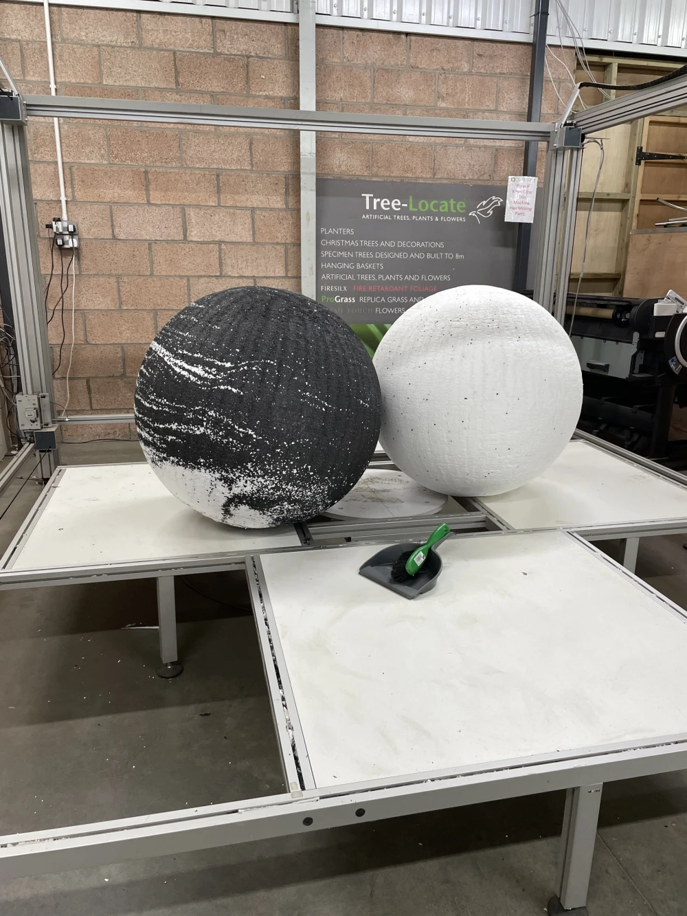 polystyrene balls